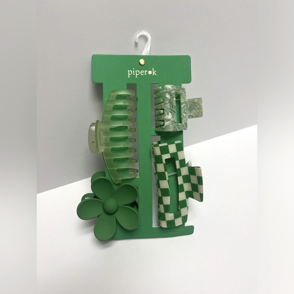 NWT ⚜️☘️⚜️ Piper K set of 4 hair claw clips St. Patrick’s Day - Picture 3 of 14